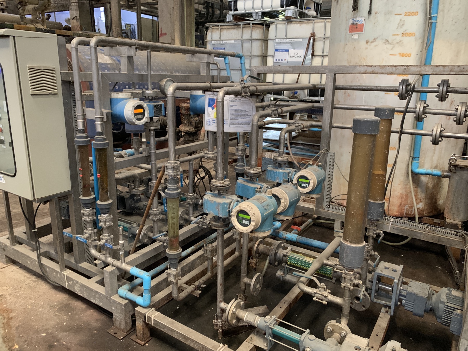 Factory utilities piping